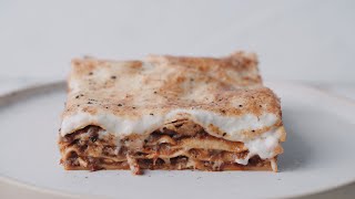 Κλασικά λαζάνια με κιμά μπολονέζ και μπεσαμέλ (Lasagne alla Bolognese) Ελληνική Γαστρονομία