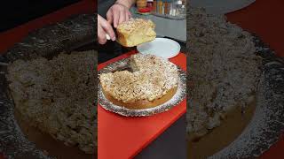 Μηλόπιτα Kέικ με Mπισκότο Κράμπλ. Apple Pie with biscuit Crumble.