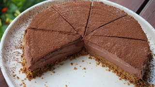 Εύκολη Τούρτα με Κρέμα Σοκολάτα - Easy Chocolate Mousse Cake Γαστρονομία Ελληνική