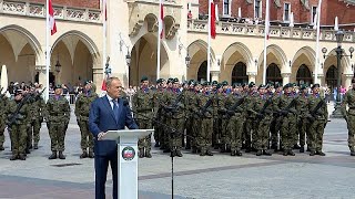 Πολωνία: Γενναία ενίσχυση των ανατολικών συνόρων εξήγγειλε ο Τουσκ Ελληνική - euronews