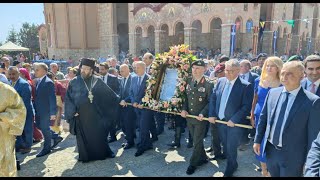 Σήμερα γιορτάζει η Παναγία μας γιορτάζει η Ρωμιοσύνη.                       Χρόνια πολλά σε όλους!