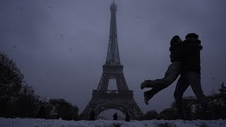 Σφοδρή χιονοθύελλα στη Γαλλία - Στα λευκά «ντύθηκε» το Παρίσι Ελληνική - euronews