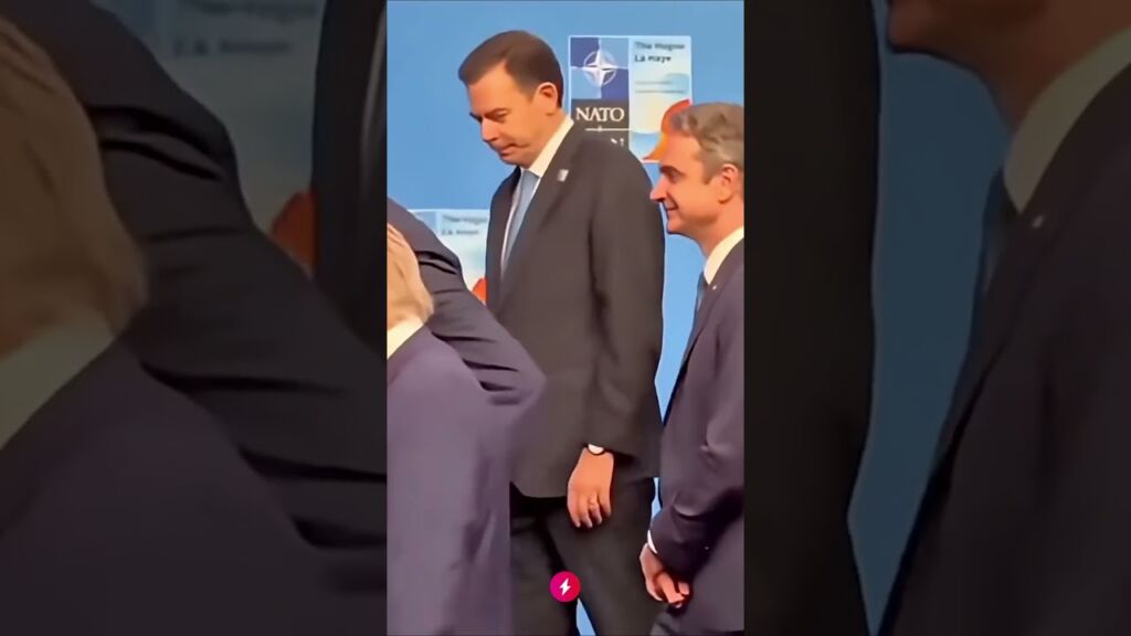 Να βρείτε κάποιον να σας κοιτάζει όπως ο Κούλης τον ΤΡΑΜΠ | Luben TV