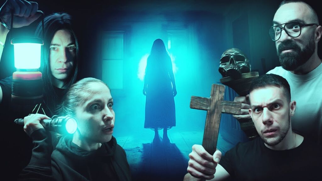 Το Κυνήγι Φαντασμάτων Με Τα Κορίτσια! | HORROR NIGHT